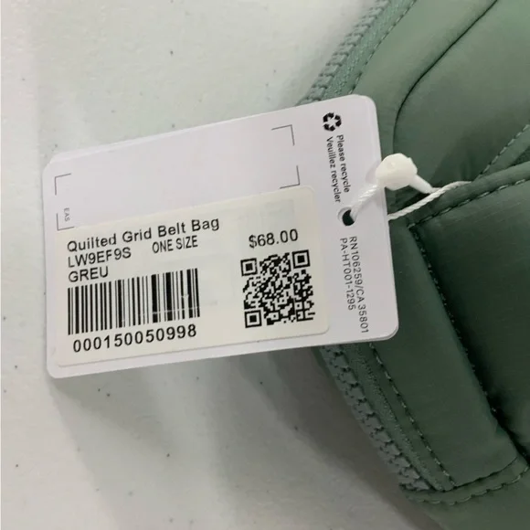 Lululemon Quilted Grid Belt Bag 1.5L Green - Picture 3 of 4